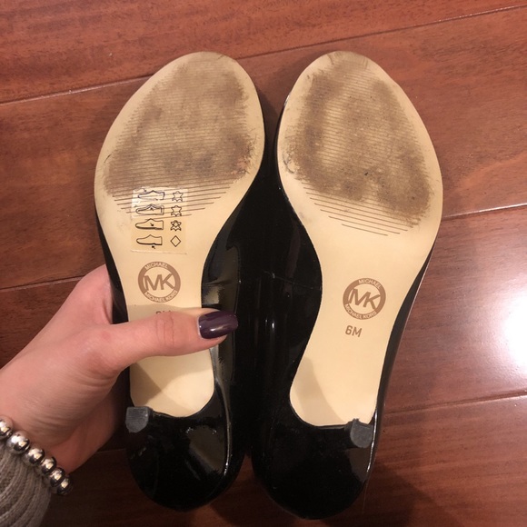 Black Michael Kors open toe heels! - Picture 3 of 4